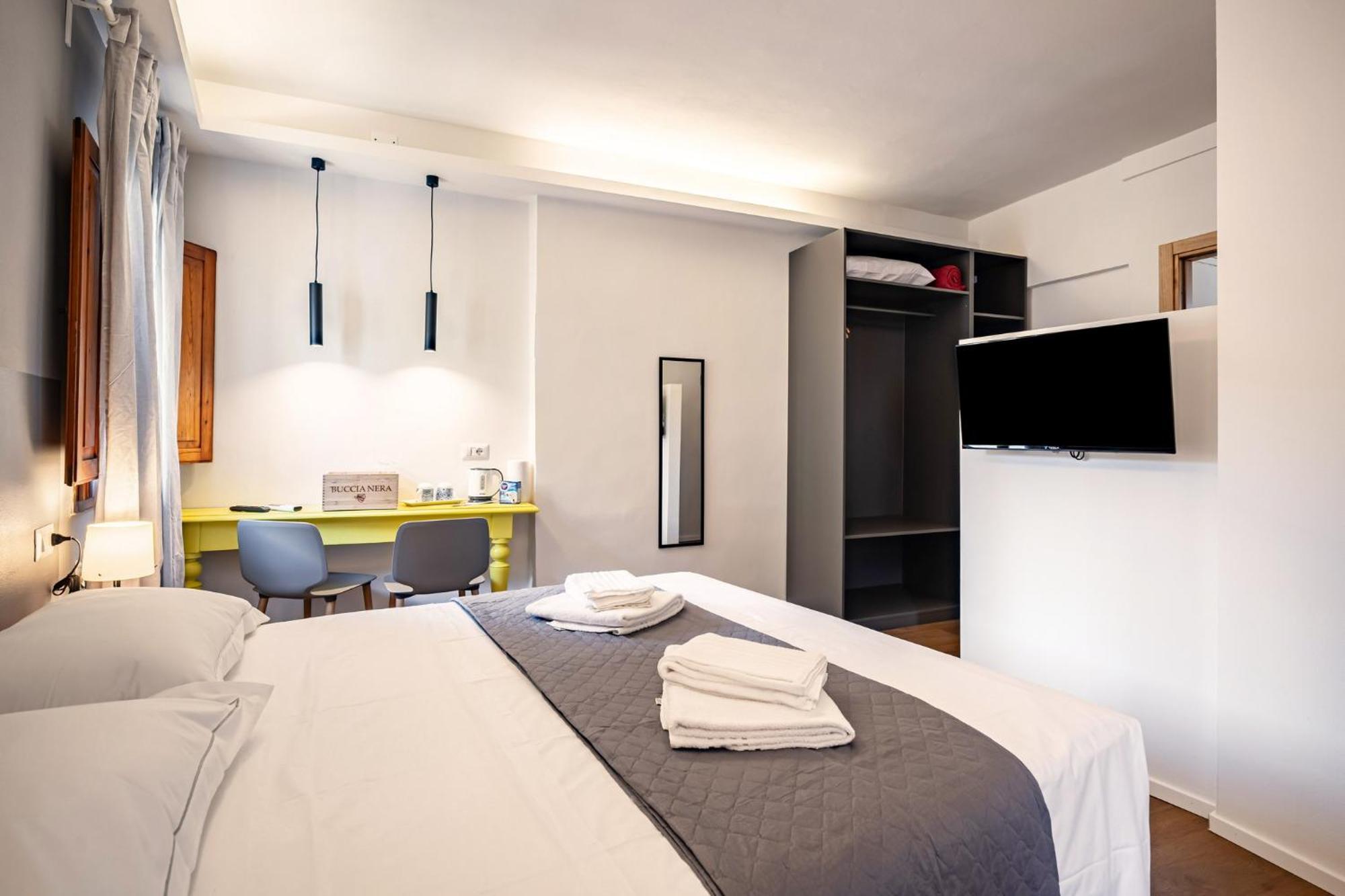 Pisana 236 Suites Florence Exterior photo